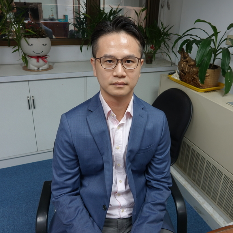 沈律師